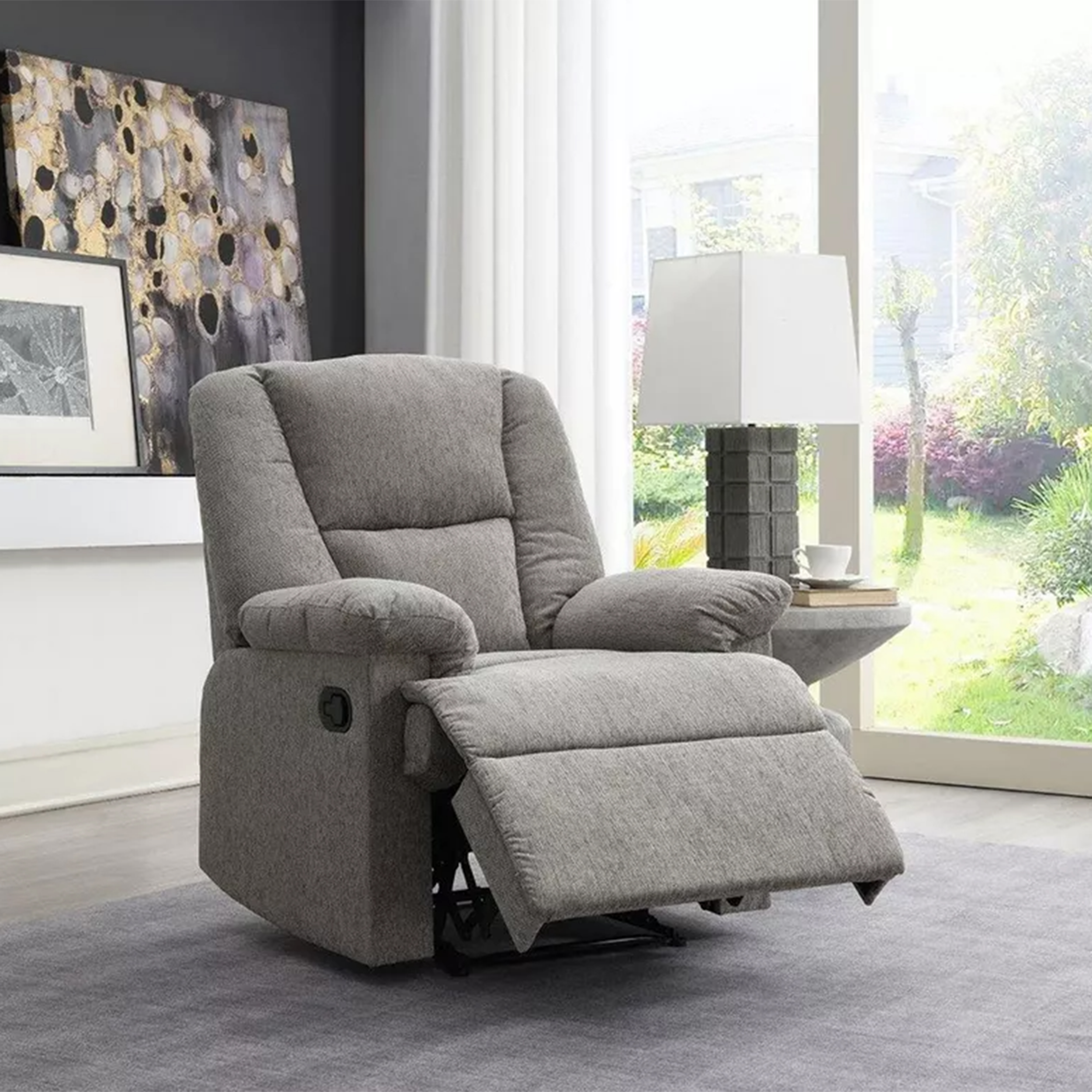 RECLINER CHAIR