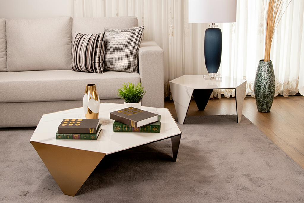 CJ978A-1 COFFEE TABLE WHITE & GOLD