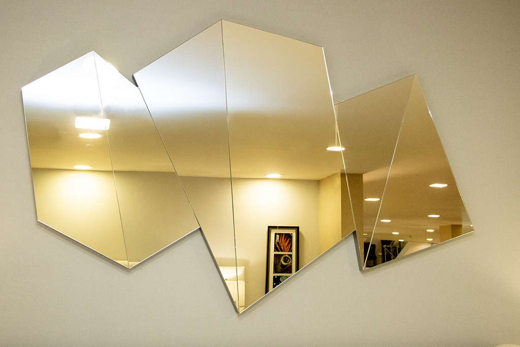 WALL MIRROR PLATINUM L2000 H1110 SILVER