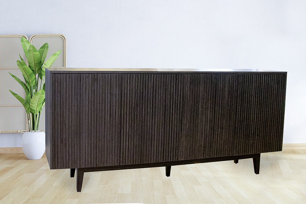 BUFFET TABLE