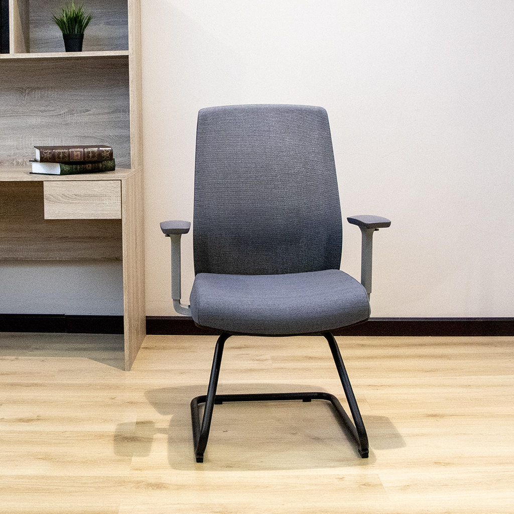UE-02CHSG-Z VISITOR CHAIR COL NB 08 WHITE MESH WITH SEAT FE16 D/GREY FABRIC