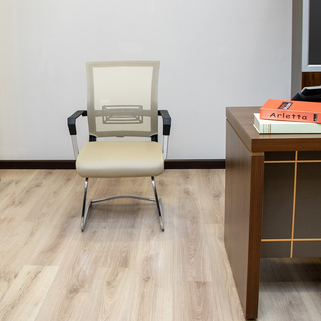 YC219 VISITOR CHAIR WHITE,WHITE MESH